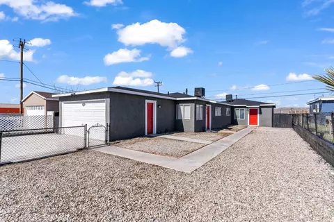 Exterior - 813 E Fredricks St, Barstow, CA 92311 photo 1 of 4