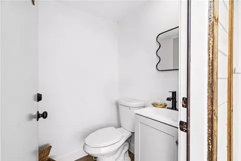 Bath - 5762 Desert View Dr, La Jolla, CA 92037 photo 2 of 4