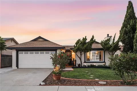 7946 Aqua Mansa Rd, San Diego, CA 92126