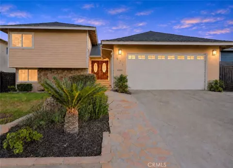 977 Oakhorne, Harbor City, CA 90710