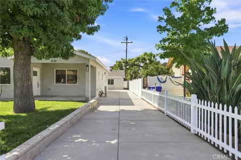 Exterior - 3738 Blanche, Pasadena, CA 91107 photo 4 of 10