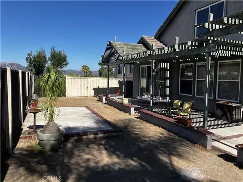Exterior - 32965 Anasazi Dr, Temecula, CA 92592 photo 6 of 9