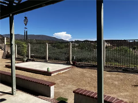 Exterior - 32965 Anasazi Dr, Temecula, CA 92592 photo 3 of 9