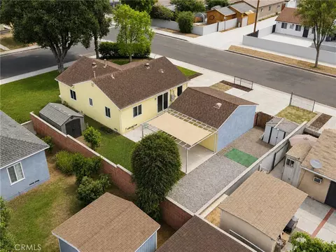 View/Area - 4220 Douglass, Riverside, CA 92507 photo 2 of 4
