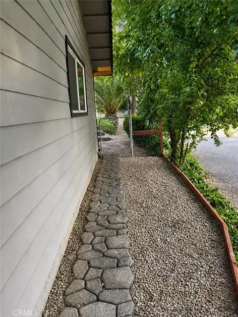 Exterior - 1162 Willis St, Redding, CA 96001 photo 11 of 16