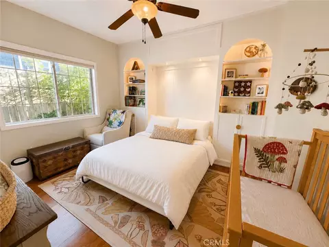 Bedroom - 1162 Willis St, Redding, CA 96001 photo 6 of 9