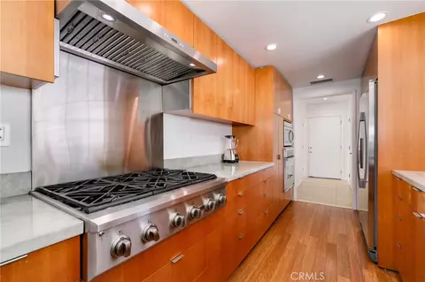 Kitchen - 2128 Oak Crst, Riverside, CA 92506 photo 1 of 3