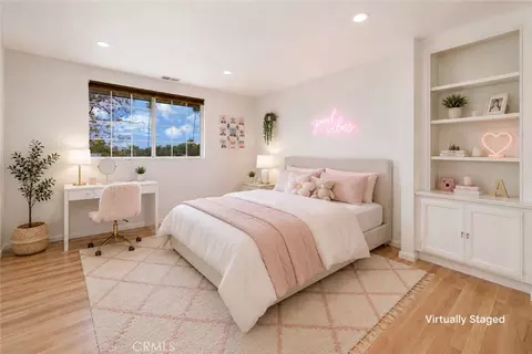Bedroom - 2128 Oak Crst, Riverside, CA 92506 photo 5 of 7