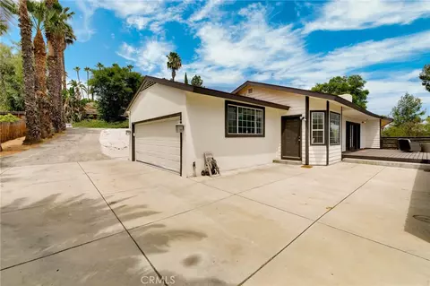 Exterior - 2128 Oak Crst, Riverside, CA 92506 photo 4 of 4