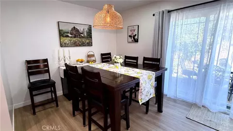 Dining - 1590 Sabina, Simi Valley, CA 93063 photo 1 of 1
