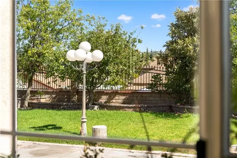 Exterior - 5048 Trojan Ct, Riverside, CA 92507 photo 4 of 10