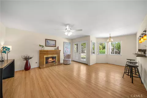 Living - 5048 Trojan Ct, Riverside, CA 92507 photo 3 of 7