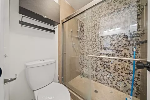 Bath - 97 Fallingstar #56, Irvine, CA 92614 photo 3 of 4