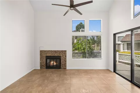 Living - 97 Fallingstar #56, Irvine, CA 92614 photo 3 of 5