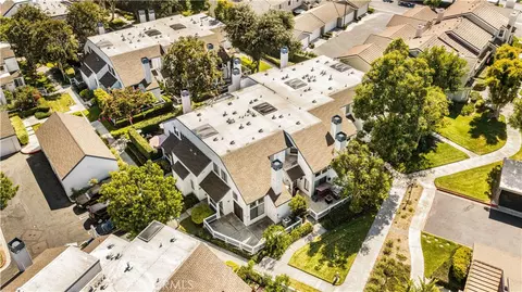 View/Area - 97 Fallingstar #56, Irvine, CA 92614 photo 2 of 12