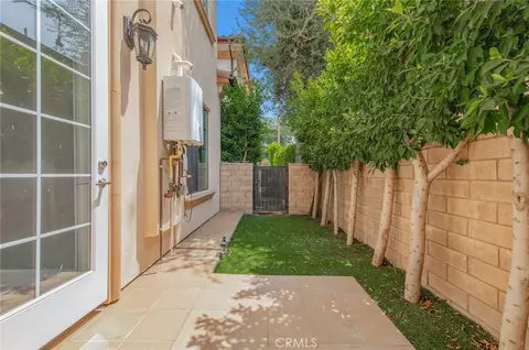Exterior - 1013 Holly Ave #A, Arcadia, CA 91007 photo 8 of 8
