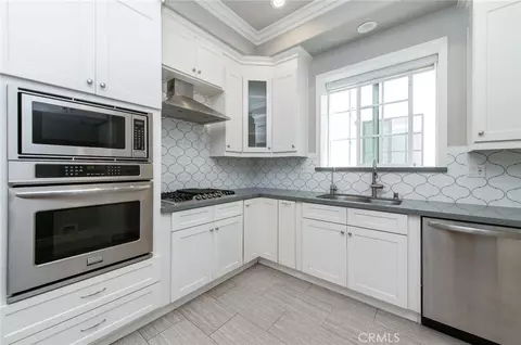 Kitchen - 1013 Holly Ave #A, Arcadia, CA 91007 photo 3 of 3