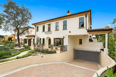 Exterior - 1013 Holly Ave #A, Arcadia, CA 91007 photo 1 of 5