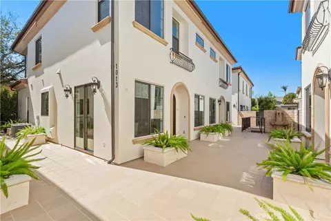 Exterior - 1013 Holly Ave #A, Arcadia, CA 91007 photo 2 of 5