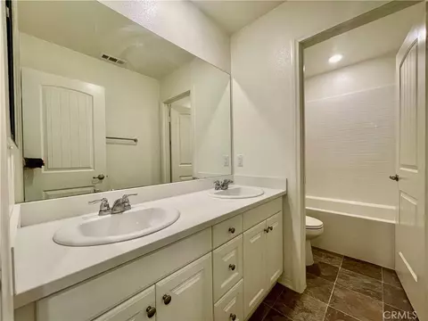 Bath - 19374 Fortunello, Riverside, CA 92508 photo 5 of 5