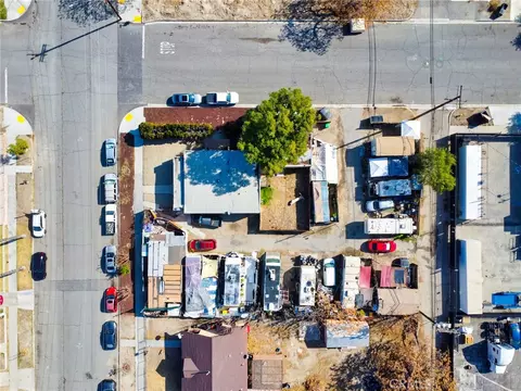View/Area - 584 E H St, Colton, CA 92324 photo 2 of 13