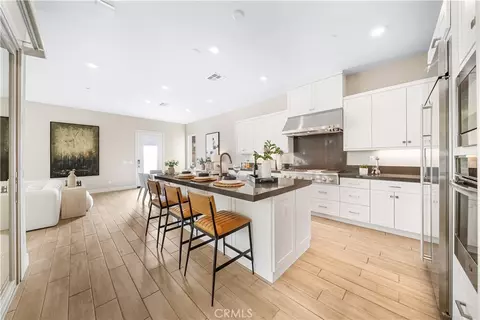 Kitchen - 151 Scale, Irvine, CA 92618 photo 3 of 3