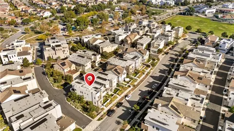 View/Area - 151 Scale, Irvine, CA 92618 photo 3 of 10