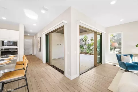 Entry Way - 151 Scale, Irvine, CA 92618 photo 3 of 12