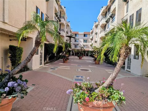 28004 S Western Ave #220, San Pedro, CA 90732