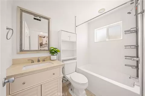 Bath - 12757 Nicolet Ct, Rancho Cucamonga, CA 91739 photo 3 of 3