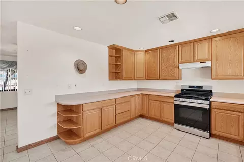 Kitchen - 10387 Kern, Hesperia, CA 92345 photo 5 of 5