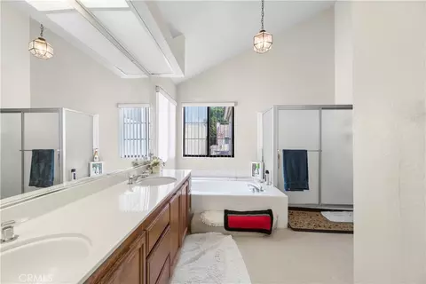 Bath - 10133 Saddlehill, Rancho Cucamonga, CA 91737 photo 2 of 4