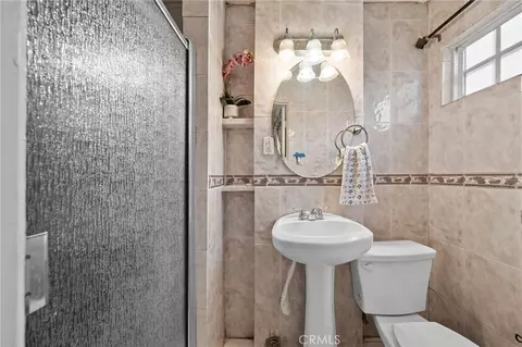 Bath - 10273 Kimberly Ave, Montclair, CA 91763 photo 2 of 2