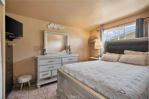 Bedroom - 10273 Kimberly Ave, Montclair, CA 91763 photo 1 of 7