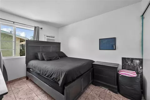 Bedroom - 10273 Kimberly Ave, Montclair, CA 91763 photo 3 of 7