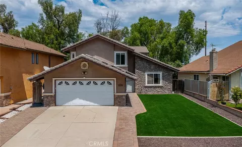 32 Rising Hill Rd, Pomona, CA 91766