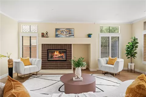 Living - 11259 Oak Brook Ct, Rancho Cucamonga, CA 91737 photo 3 of 4
