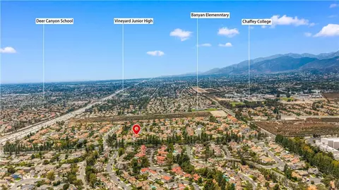 View/Area - 11259 Oak Brook Ct, Rancho Cucamonga, CA 91737 photo 7 of 8
