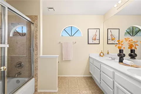 Bath - 11259 Oak Brook Ct, Rancho Cucamonga, CA 91737 photo 6 of 6