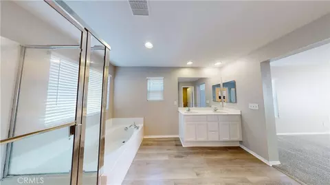 Entry Way - 2938 Sandgrouse Ln, Perris, CA 92571 photo 4 of 7