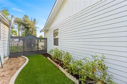 Exterior - 839 E Citrus, Redlands, CA 92374 photo 11 of 13