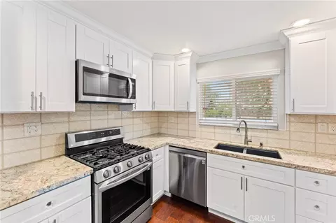 Kitchen - 839 E Citrus, Redlands, CA 92374 photo 7 of 9