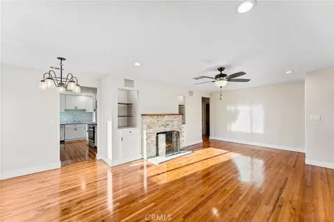 Living - 839 E Citrus, Redlands, CA 92374 photo 3 of 8