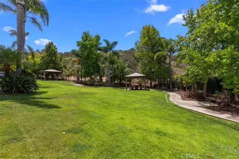 Exterior - 3759 Sage Canyon Dr, Encinitas, CA 92024 photo 4 of 10