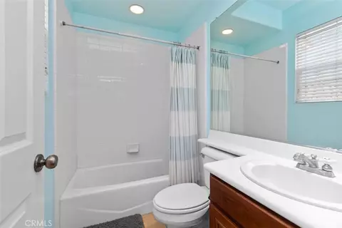 Bath - 3759 Sage Canyon Dr, Encinitas, CA 92024 photo 2 of 3
