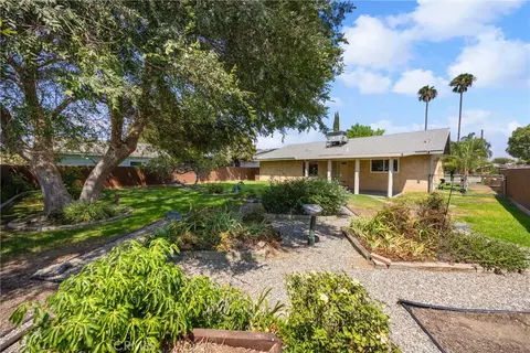 Exterior - 9596 Tangelo Ave, Fontana, CA 92335 photo 5 of 8