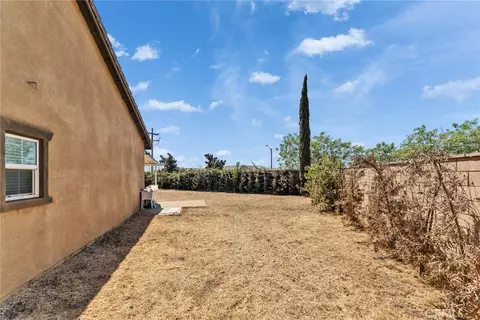 Exterior - 2492 E Williamsburg, Ontario, CA 91761 photo 12 of 14