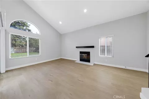 Living - 39772 Rustic Glen Dr, Temecula, CA 92591 photo 2 of 11