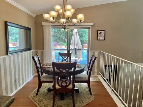 Dining - 109 Rockledge Ln, Lake Arrowhead, CA 92352 photo 2 of 2