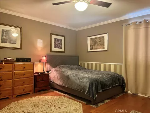 Bedroom - 109 Rockledge Ln, Lake Arrowhead, CA 92352 photo 3 of 4